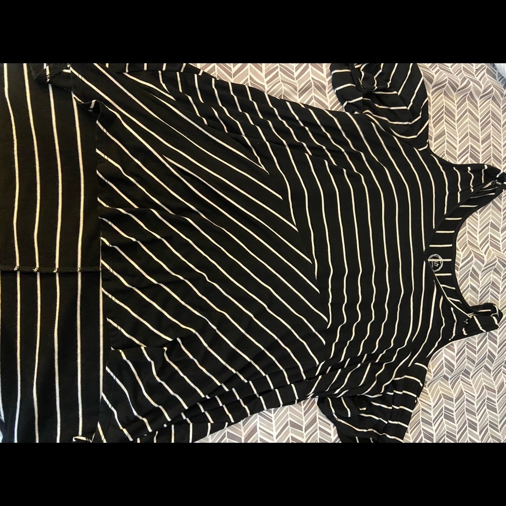 maurices light material XL shirt .